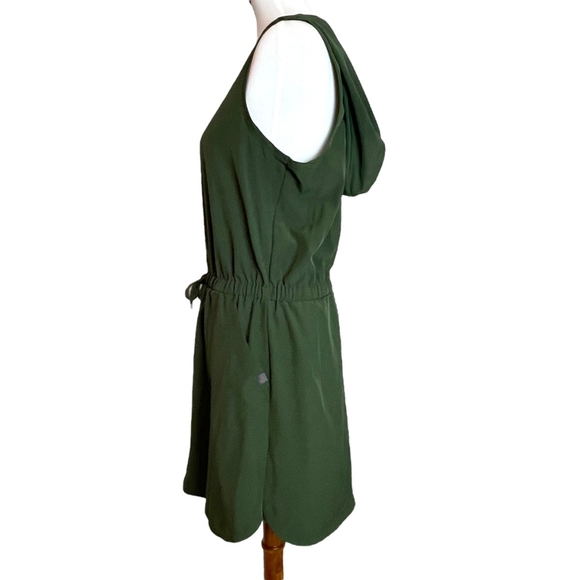 Gaiam Hunter Green Hooded Dress - Picture 3 of 3